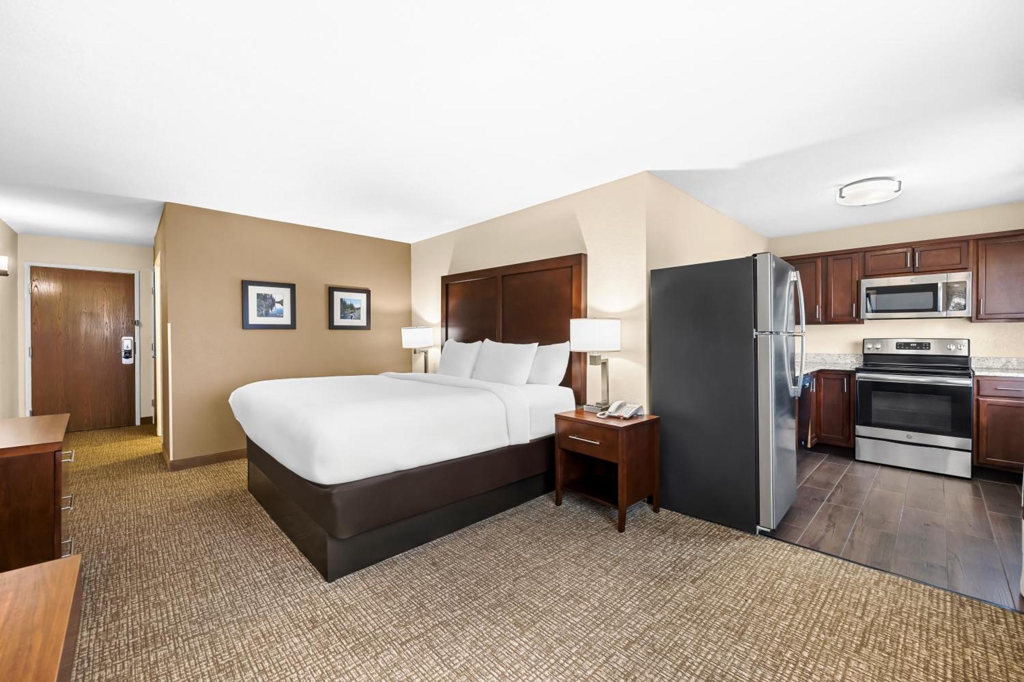 Comfort Inn & Suites Pueblo Exteriér fotografie