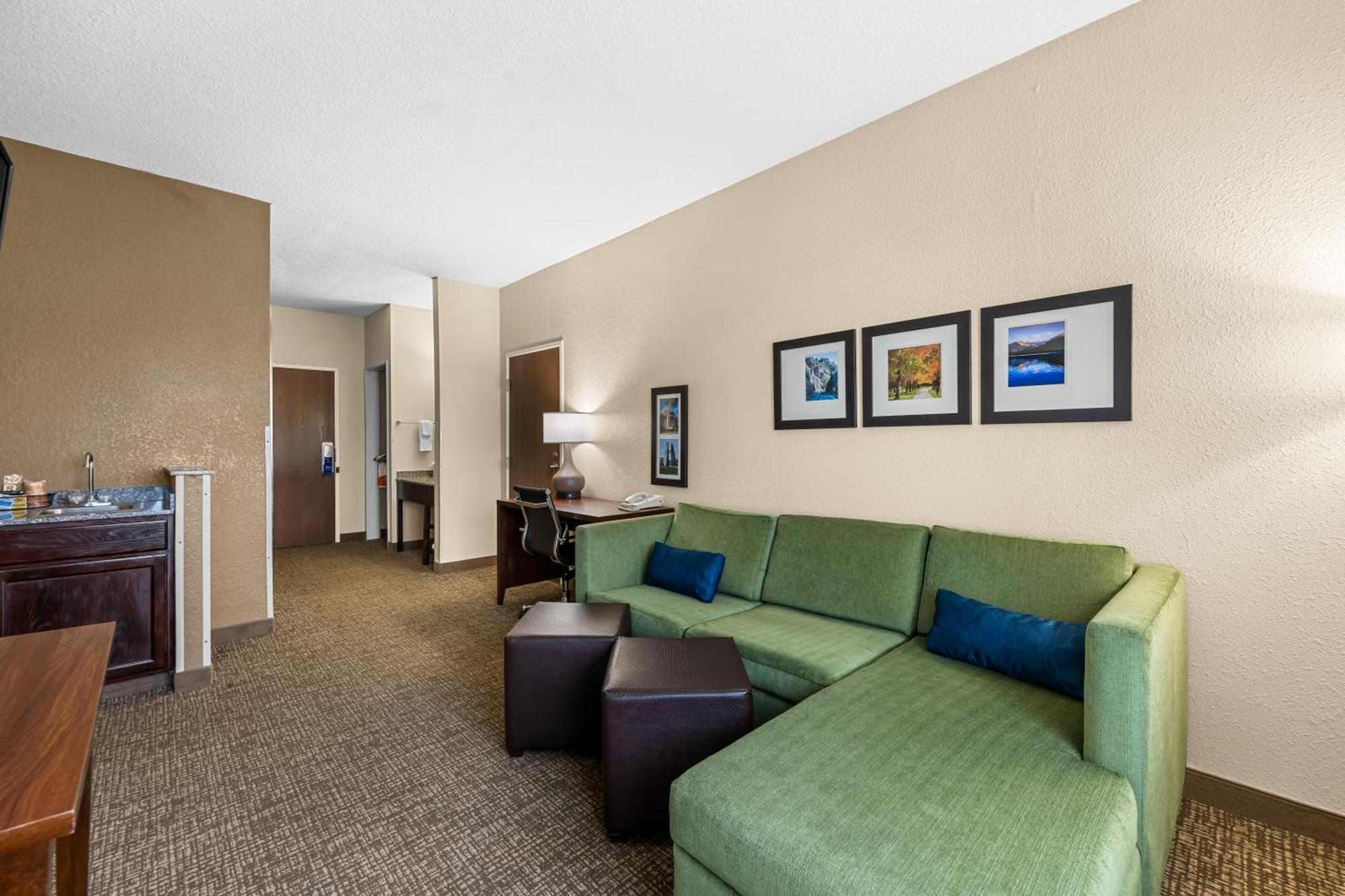 Comfort Inn & Suites Pueblo Exteriér fotografie