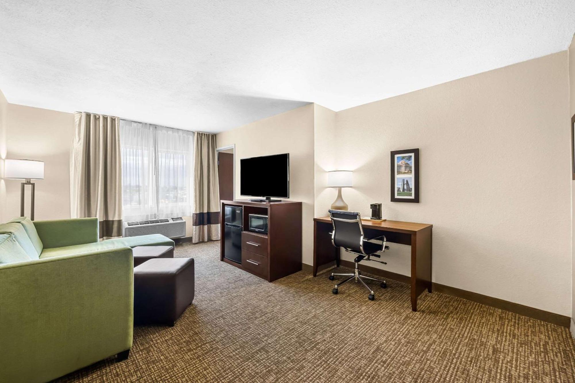 Comfort Inn & Suites Pueblo Exteriér fotografie